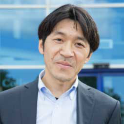 Portrait of Professor Yutaka Arai