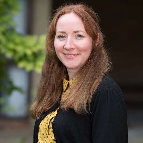 Portrait of Dr Claire Jones