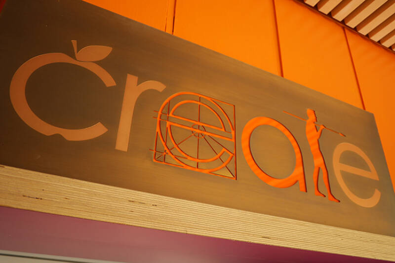 Create Café sign and logo