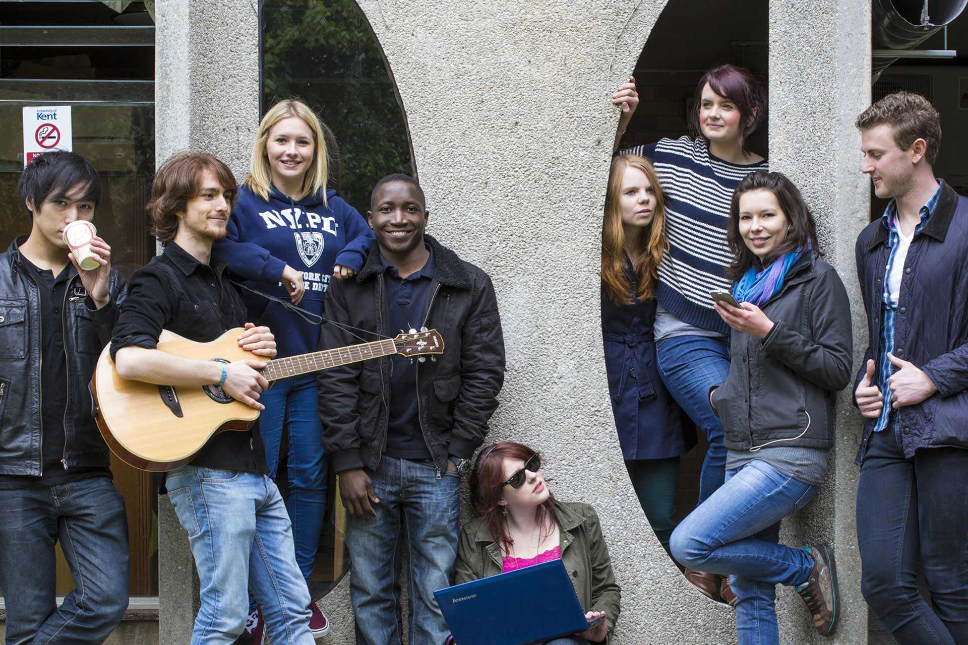 Kent students in Eliot Cloisters