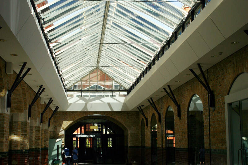 Large, light foyer