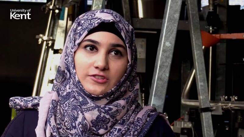 Profile picture of Computer Systems Engineering student Fatima talking about her time at the University of Kent