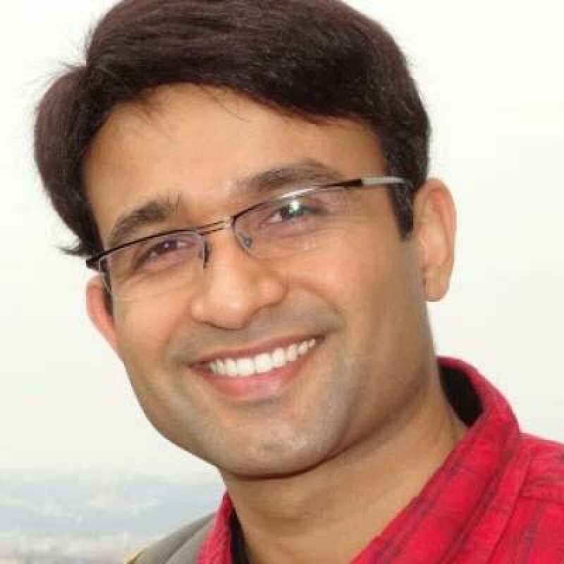 Dr Vineet Rajani