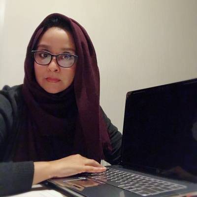 Portrait of Sameena Hoda 