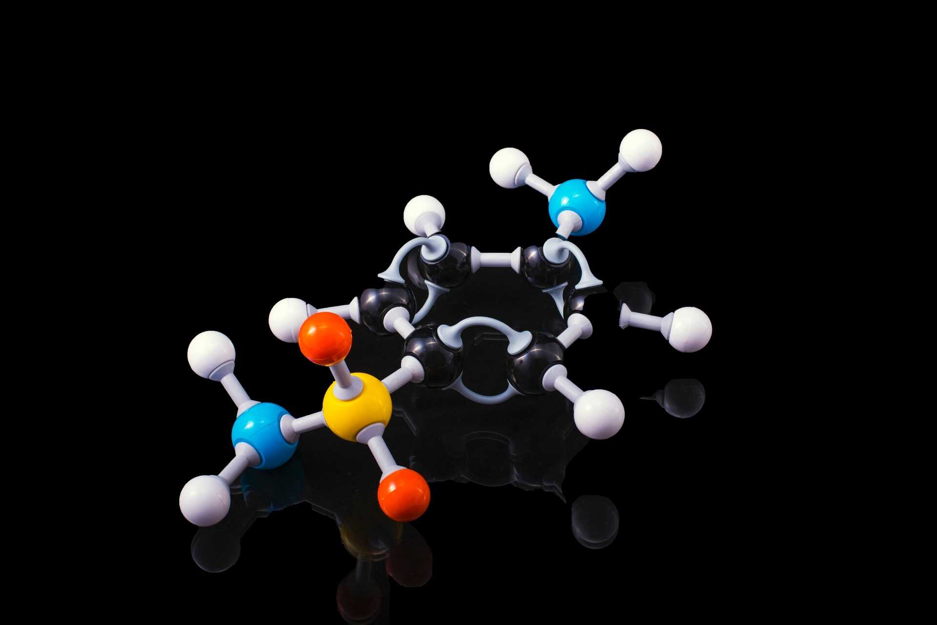 colurful chemical linking