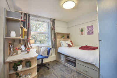 Keynes College single bedroom