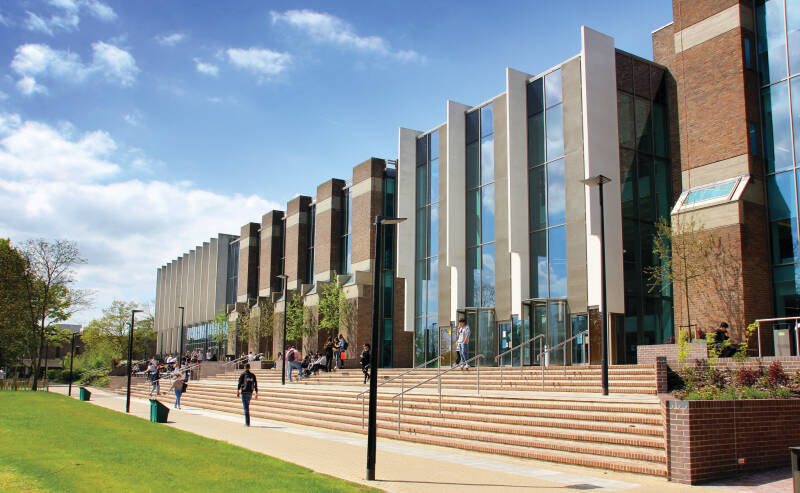 The main entrance of the Templeman Library
