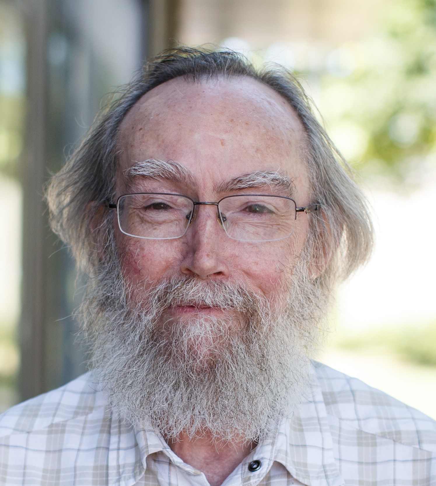Portrait of Professor Peter McGill