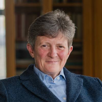 Portrait of Dr Dawn H Nicholson 