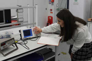 Dr Manuel at work in the lab