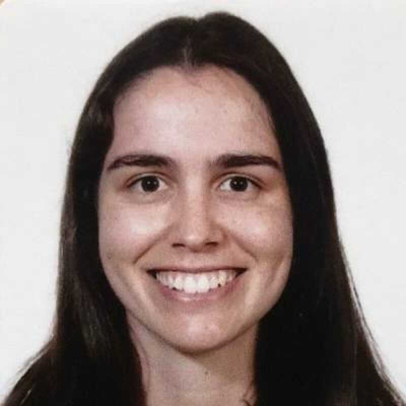 Dr Laura Davila Pena
