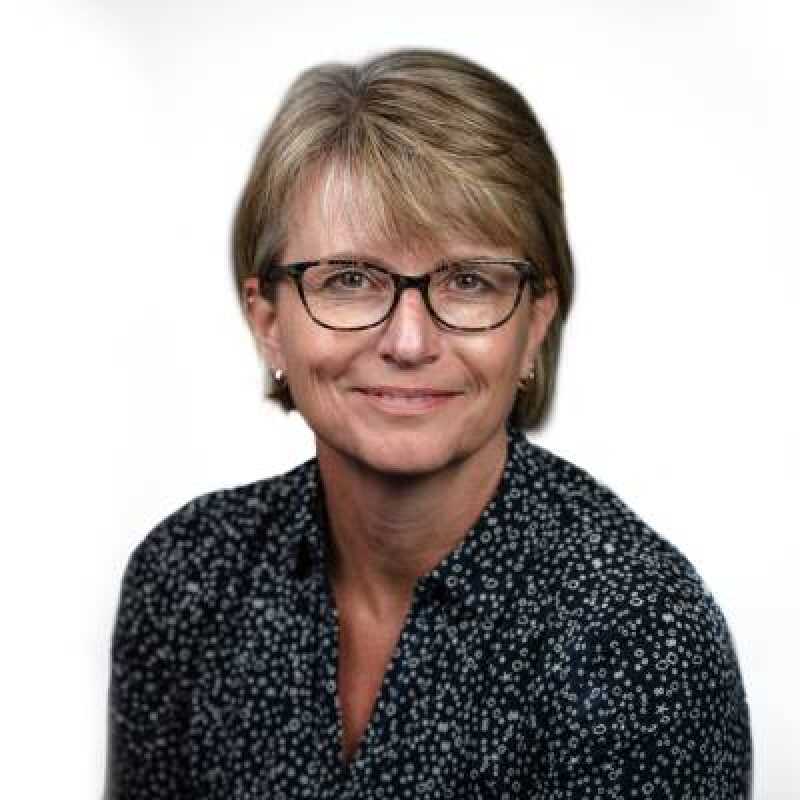  Heidi Dawson