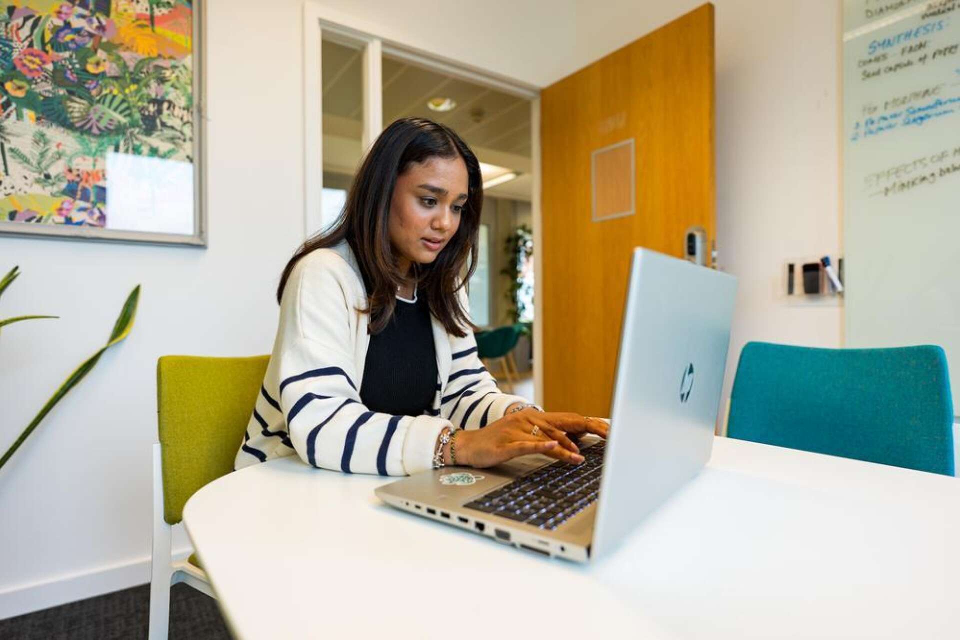 Student using laptop