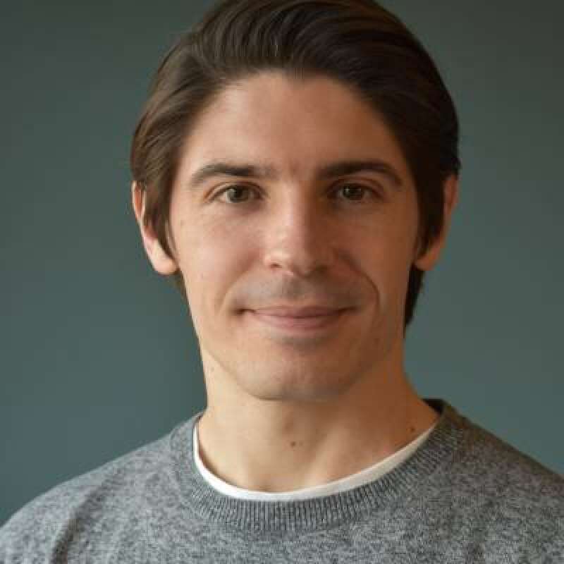 Dr James Budge