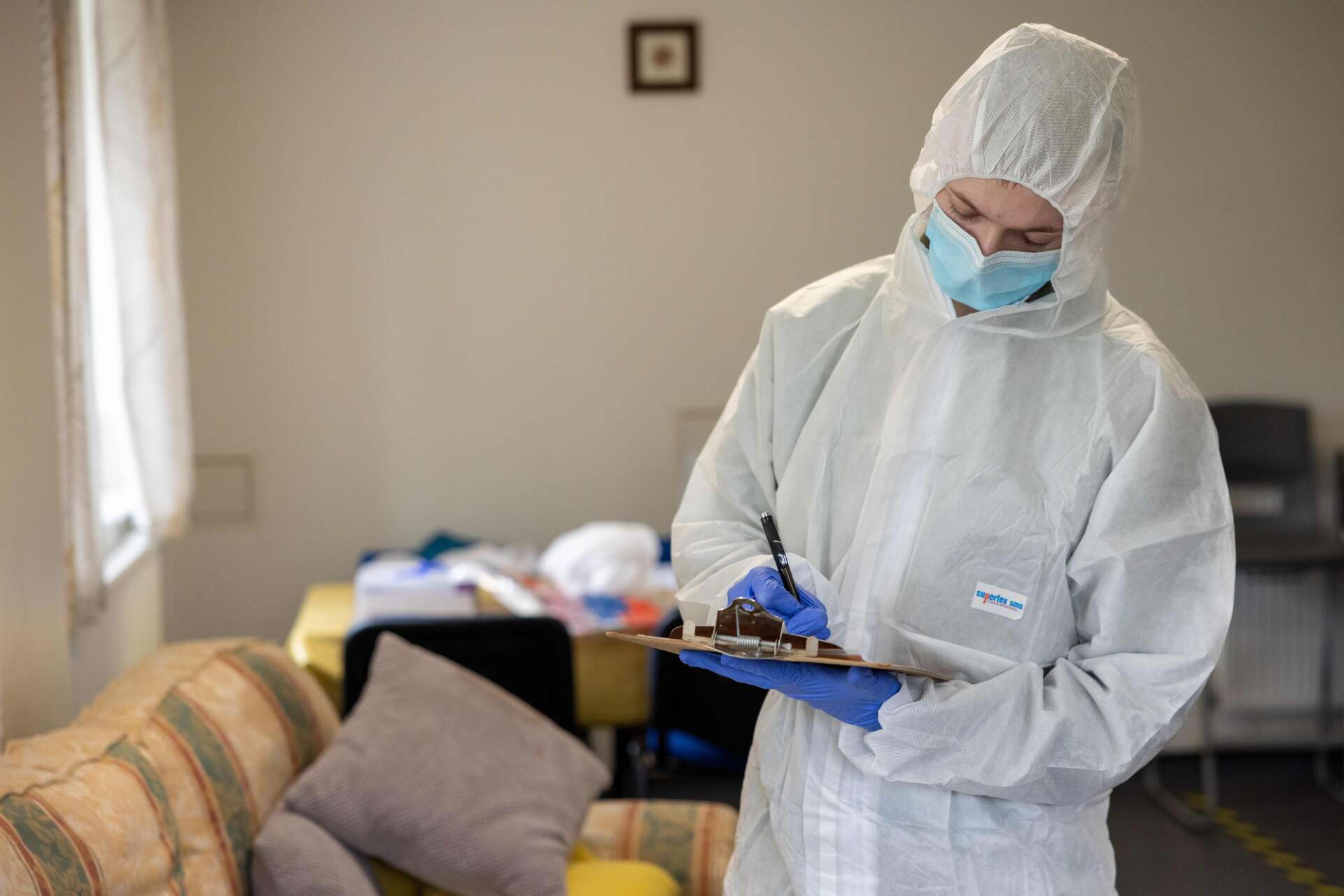 A University of Kent student in the Crime Scene House