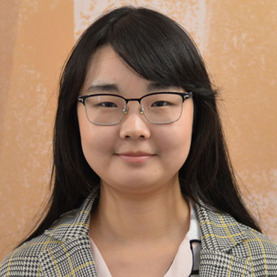 Portrait of Yunlu Yang 