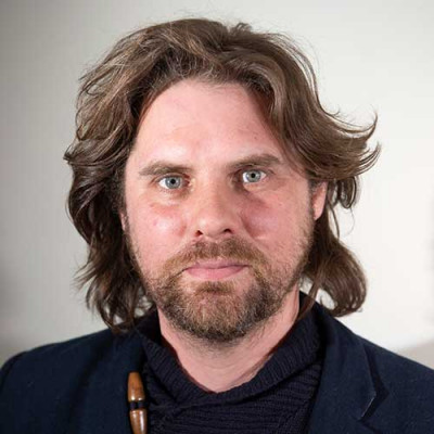 Portrait of Dr Ryan Perry 
