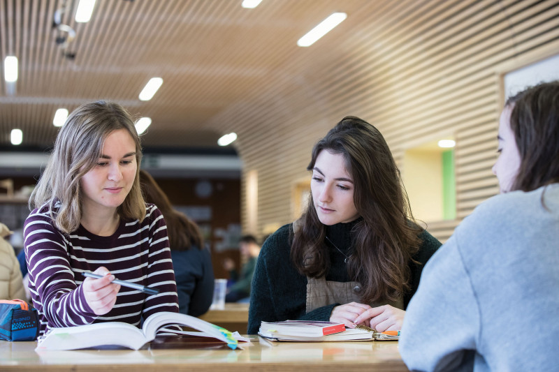 University of Kent students working together.