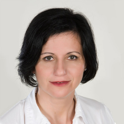 Portrait of Dr Adelina Gschwandtner 